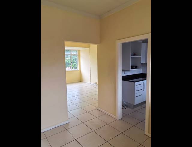 1 BEDROOM APARTMENT TO LET IN GLENWOOD
